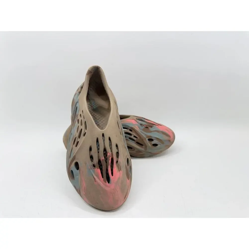 adidas Yeezy Foam Runner MX Carbon GW3354 Women's US 8 Slip On Clogs